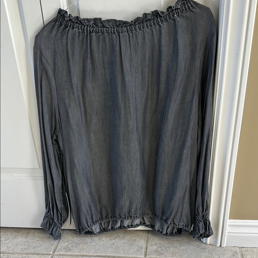 Liverpool Gray Ruffled Top - Picture 4 of 4